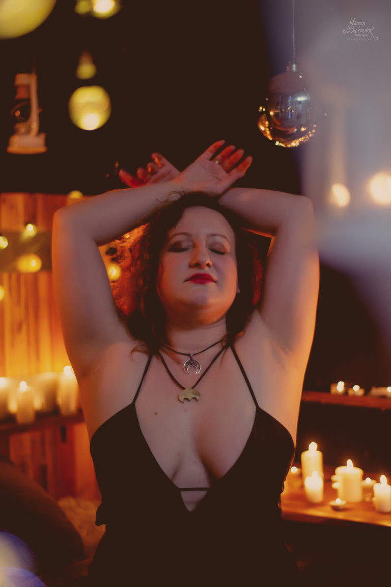 In the light of candles. — zdjęcie 009