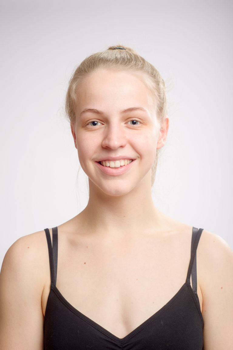 Polaroid modeling – naturalne zdjęcia dla modeli | Marcin Bąkowicz Warszawa — zdjęcie 032