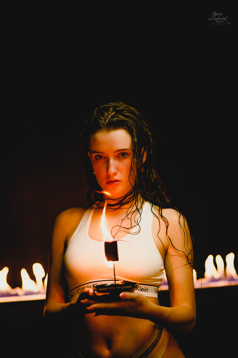 In the light of candles. — zdjęcie 035