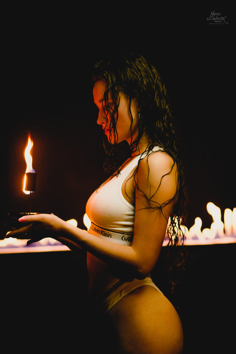 In the light of candles. — zdjęcie 051