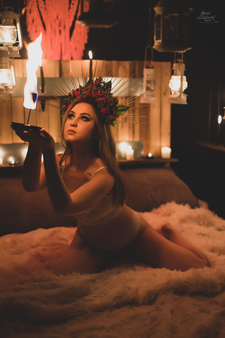 In the light of candles. — zdjęcie 041