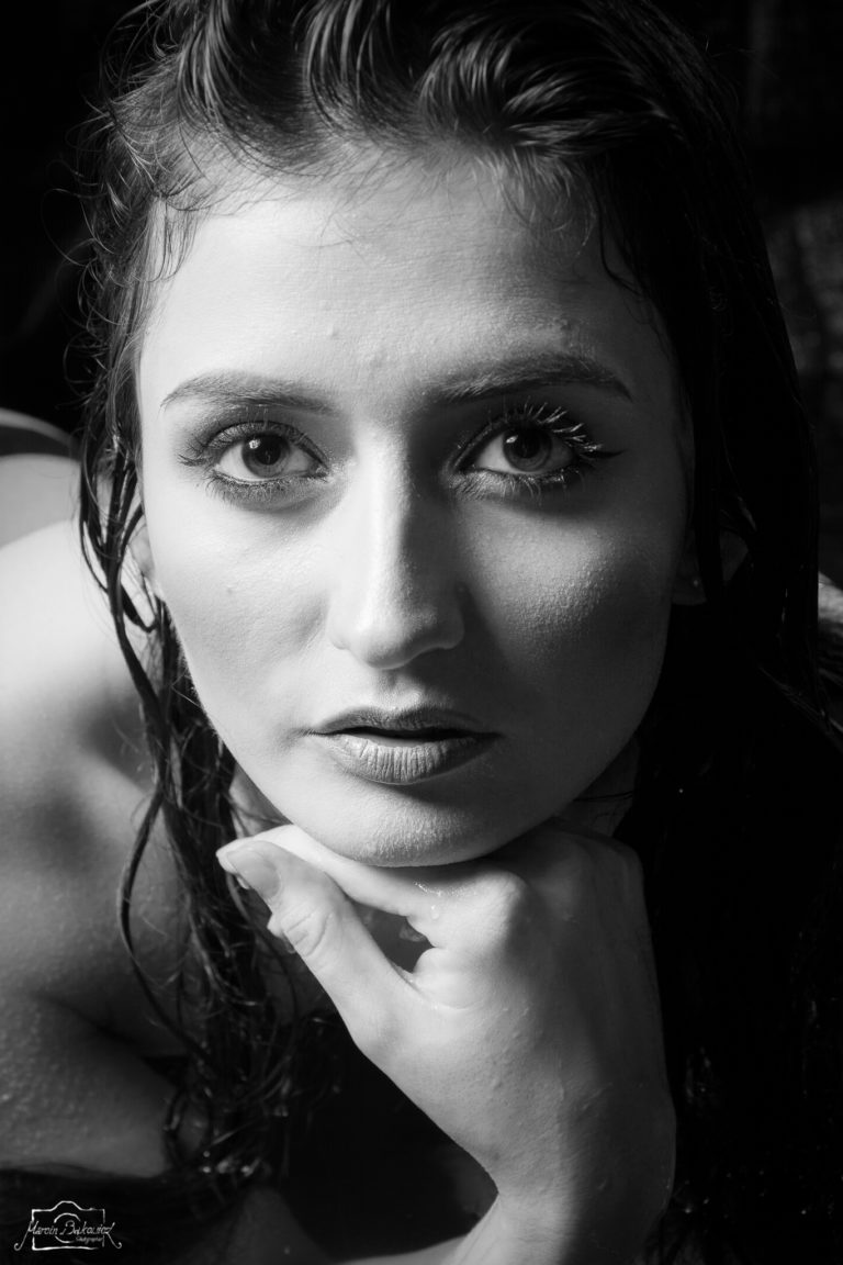 Kiedy kobieta ufa światłu — zdjęcie 004