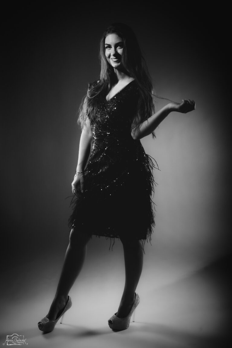Classic Character | Natural B&W Portrait — zdjęcie 006