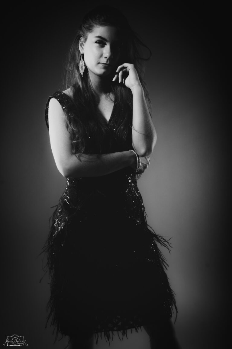 Classic Character | Natural B&W Portrait — zdjęcie 007