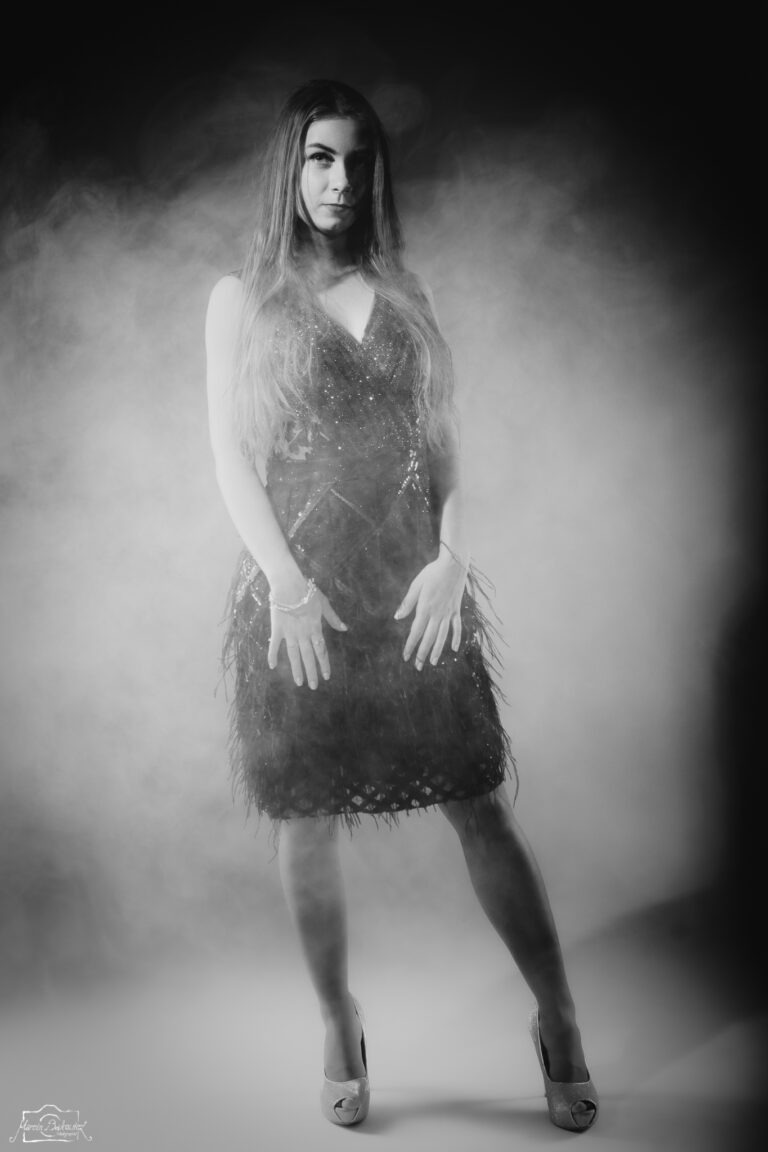 Classic Character | Natural B&W Portrait — zdjęcie 011