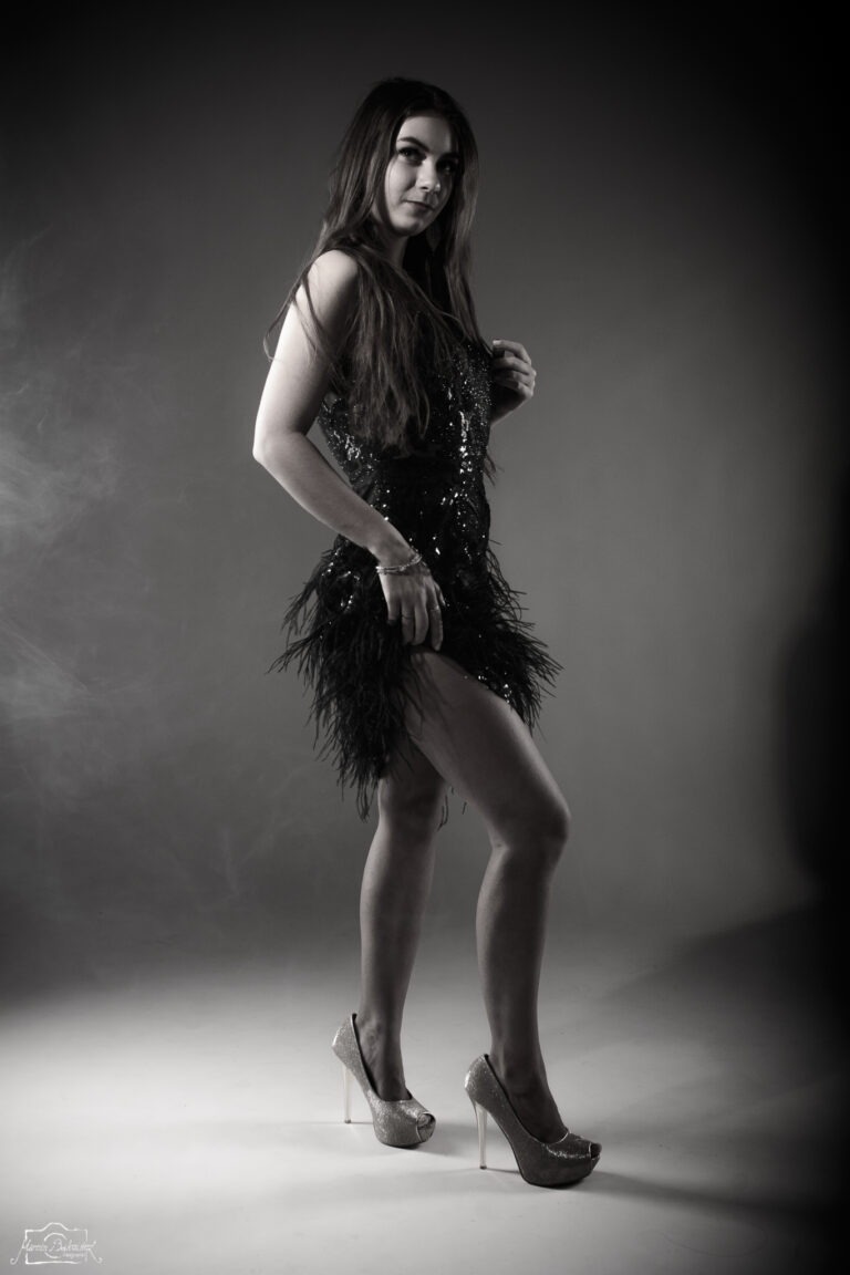 Classic Character | Natural B&W Portrait — zdjęcie 013